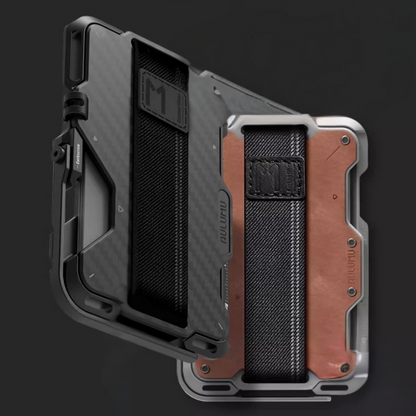 Portefeuille Datum Apex en carbone avec panneau latéral or rose